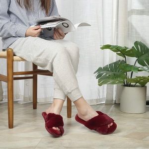 Women's Fuzzy Slippers Cross Band Soft Plush Cozy House Shoes Furry Open Toe